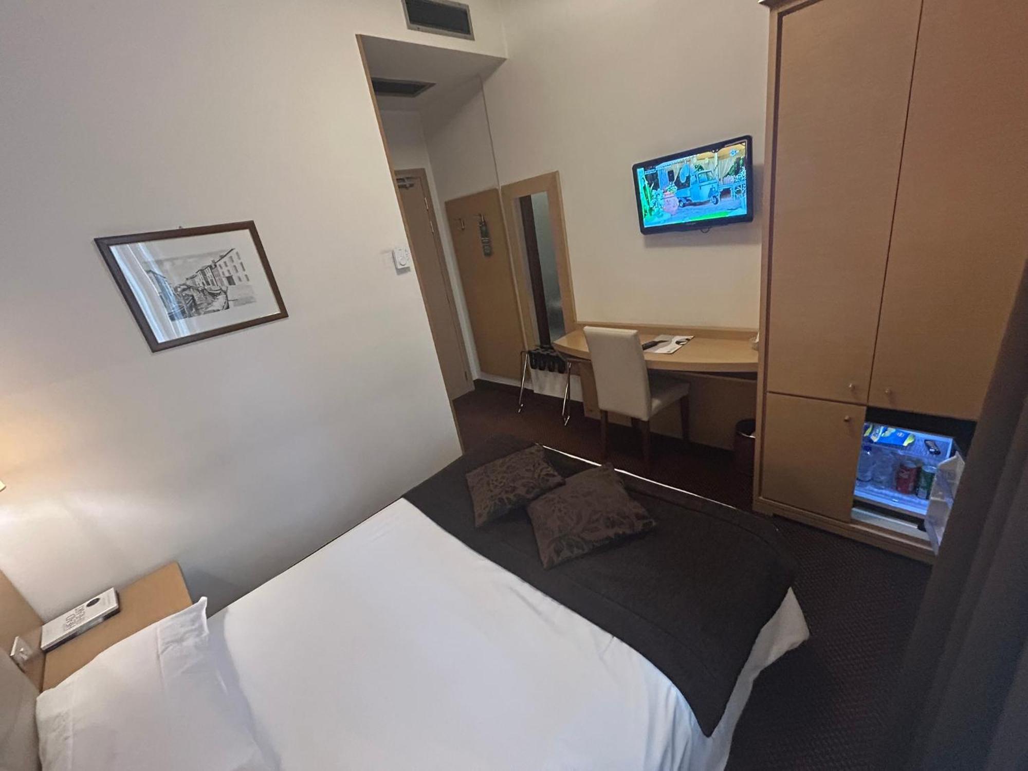 Hotel Vittoria Рубано Экстерьер фото